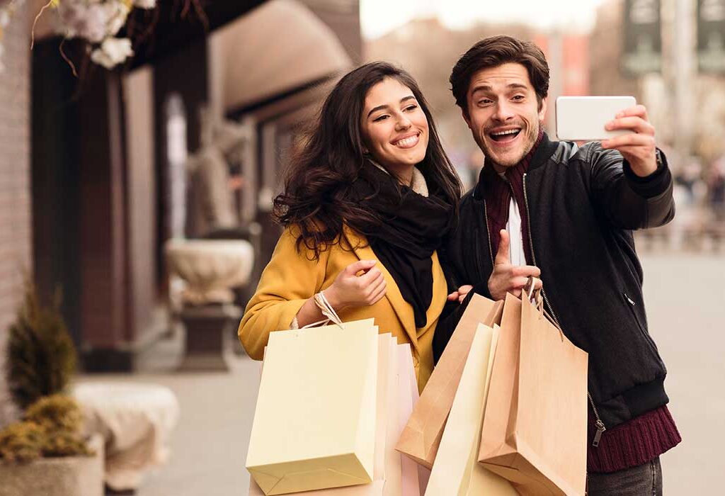 New Year Shopping for Couple